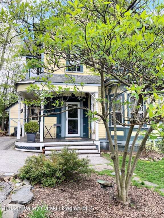 10 Wurts Avenue, New Paltz, NY 12561 - Photo 2 of 48