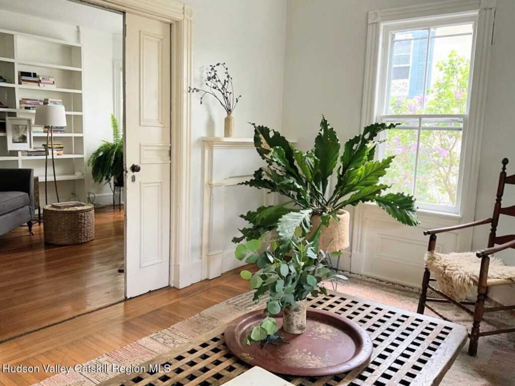 10 Wurts Avenue, New Paltz, NY 12561 - Photo 6 of 48