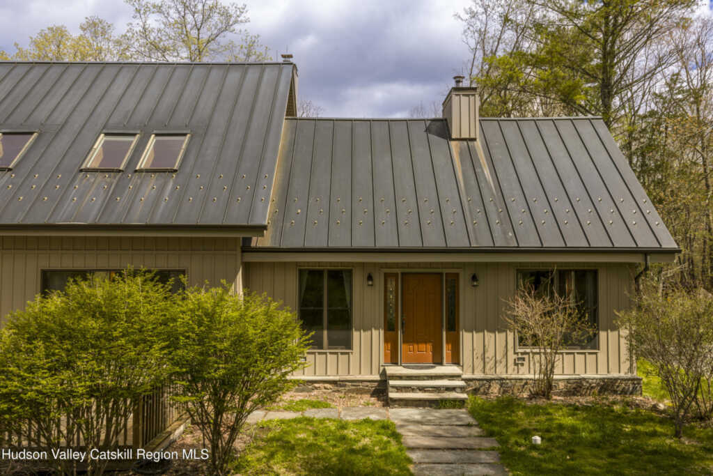 115 Bellwood Lane, Saugerties, NY 12477 - Photo 3 of 50