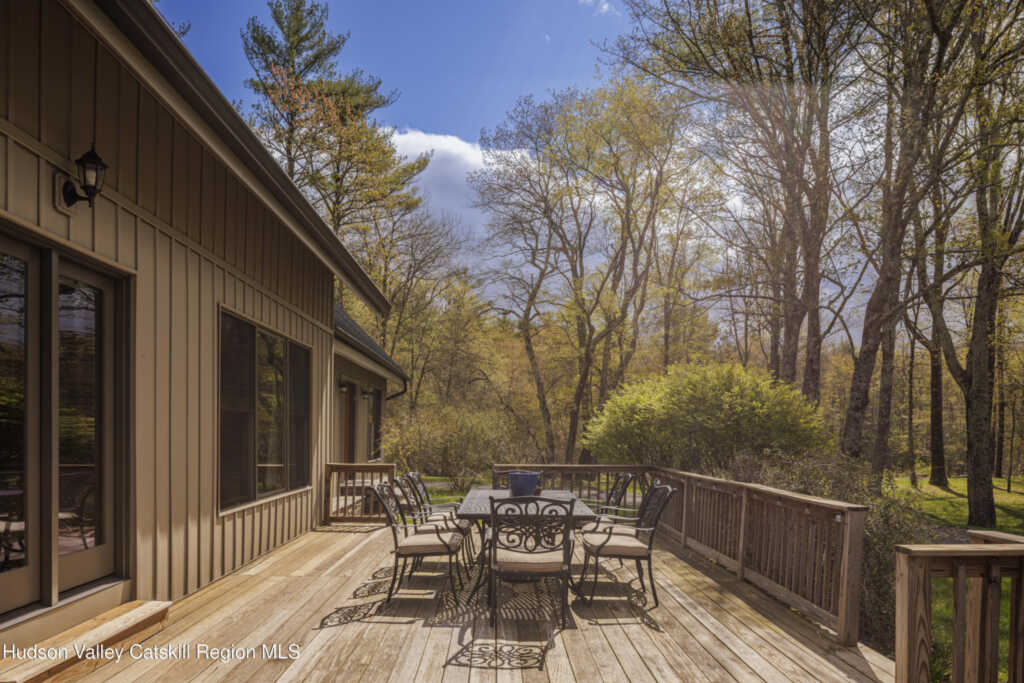 115 Bellwood Lane, Saugerties, NY 12477 - Photo 6 of 50