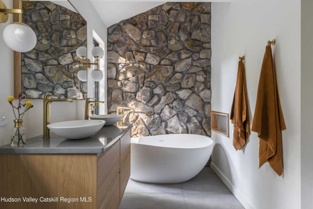 520 Plutarch Road, New Paltz, NY 12561 - Photo 5 of 39