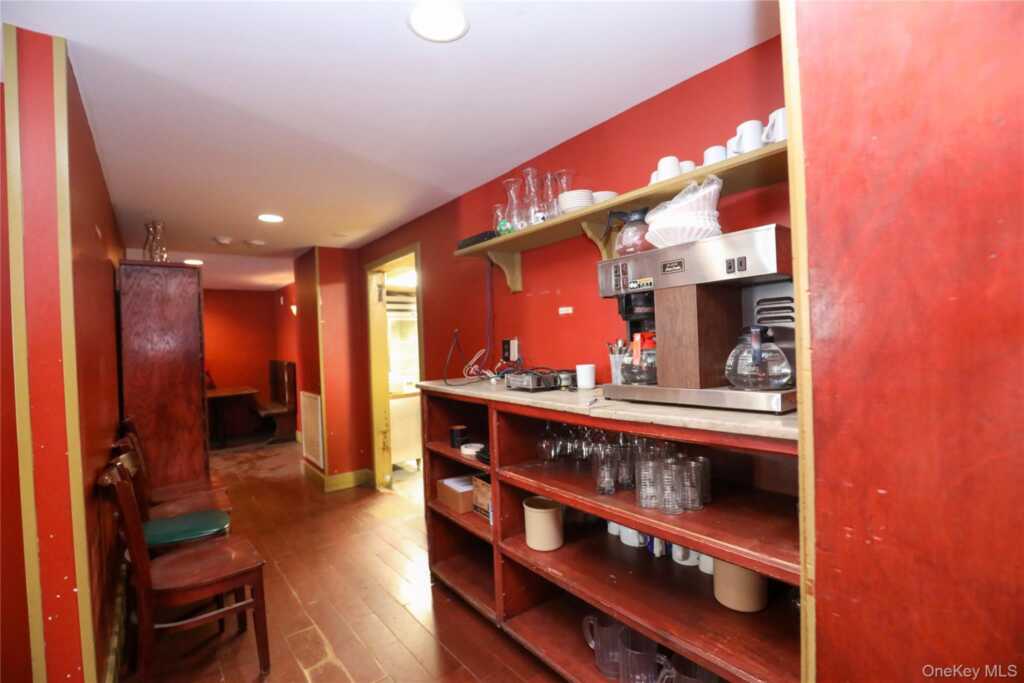 44 N Front Street, Kingston, NY 12401 - Photo 16 of 32