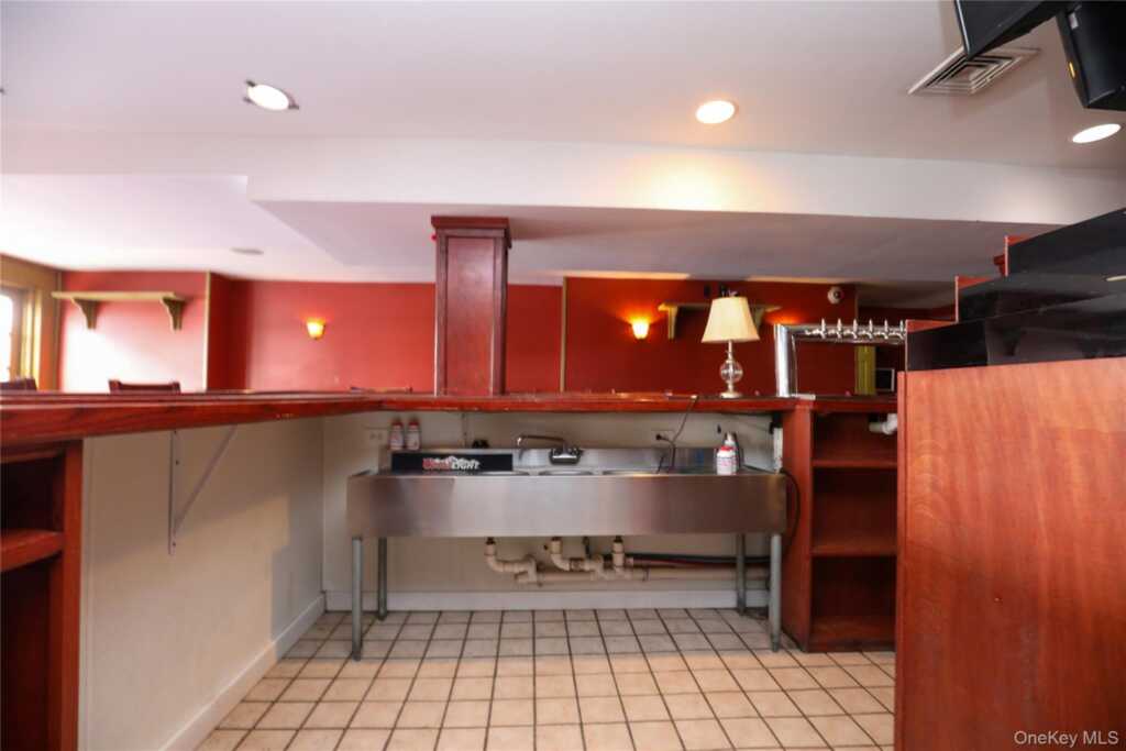 44 N Front Street, Kingston, NY 12401 - Photo 25 of 32