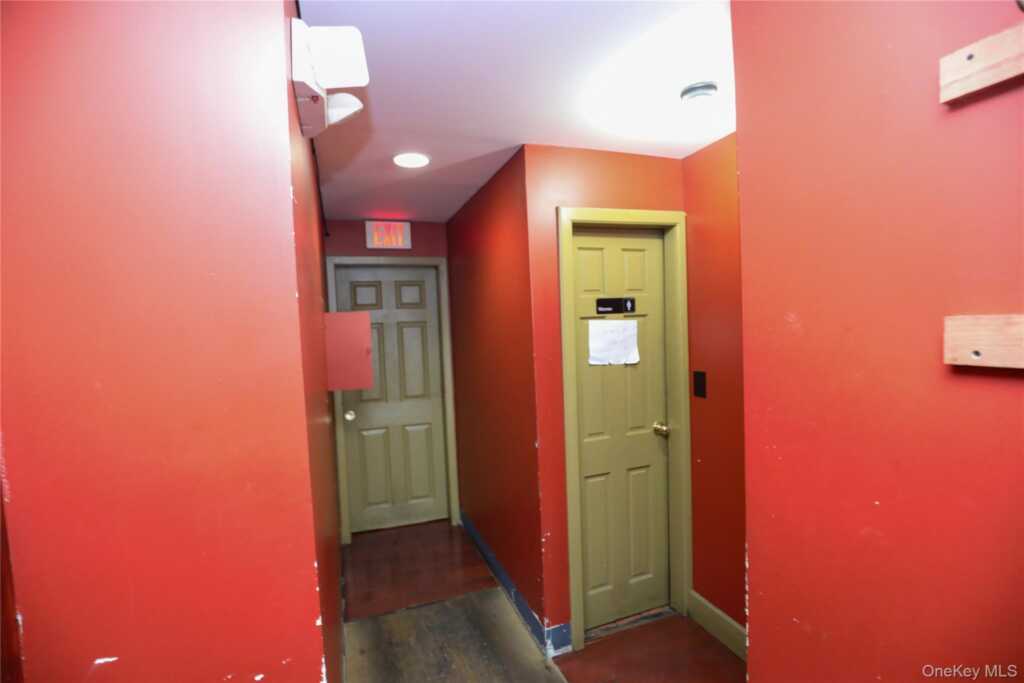 44 N Front Street, Kingston, NY 12401 - Photo 28 of 32