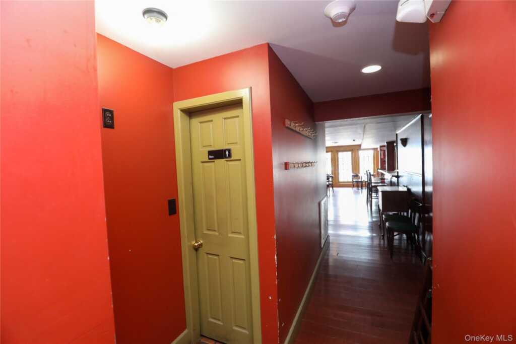 44 N Front Street, Kingston, NY 12401 - Photo 29 of 32