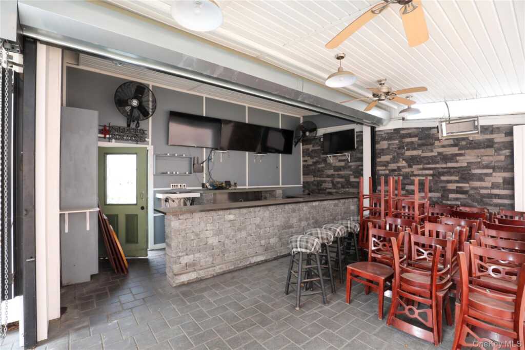 44 N Front Street, Kingston, NY 12401 - Photo 34 of 47