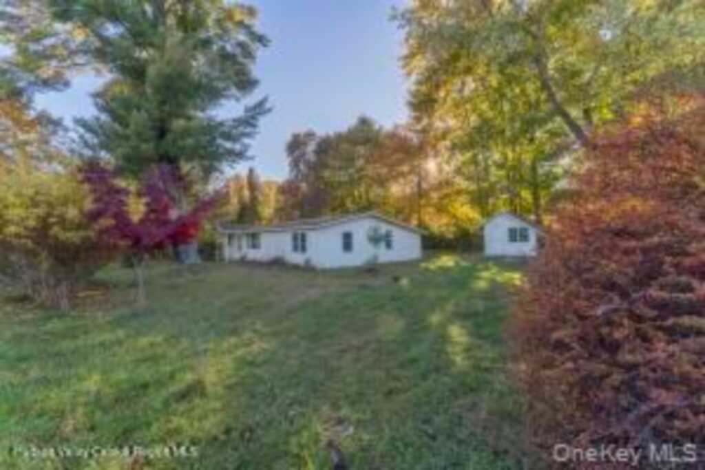 42 Dixon Avenue, Woodstock, NY 12498 - Photo 24 of 31
