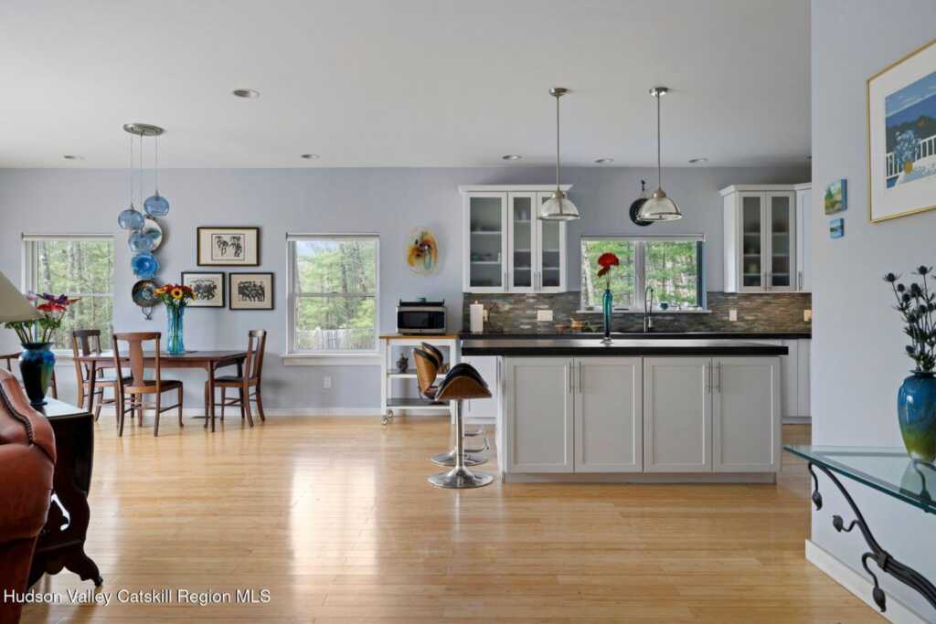 9 Chesters Place, Woodstock, NY 12498 - Photo 11 of 44