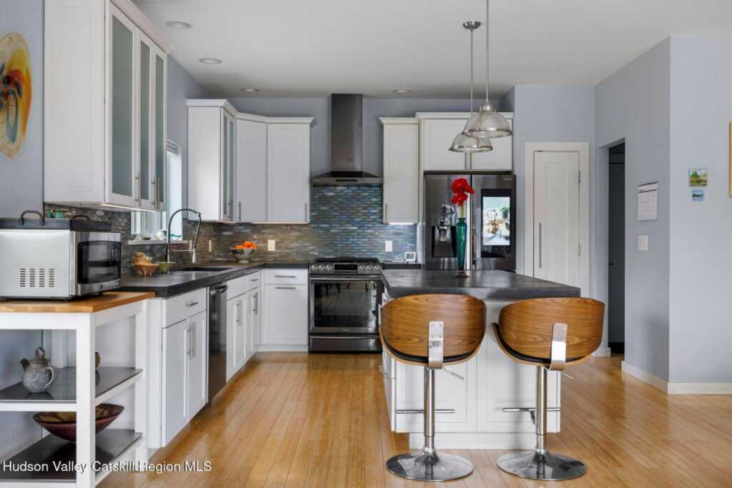 9 Chesters Place, Woodstock, NY 12498 - Photo 13 of 44