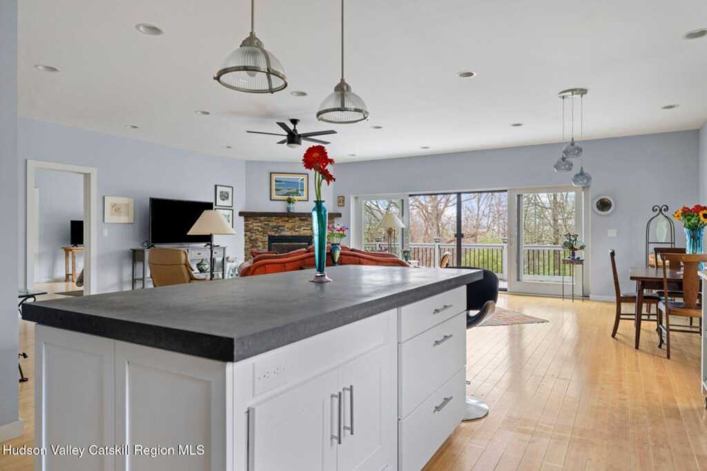 9 Chesters Place, Woodstock, NY 12498 - Photo 15 of 44
