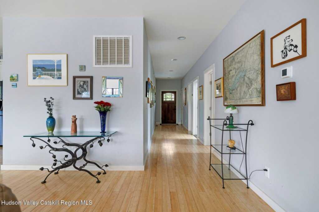9 Chesters Place, Woodstock, NY 12498 - Photo 25 of 44