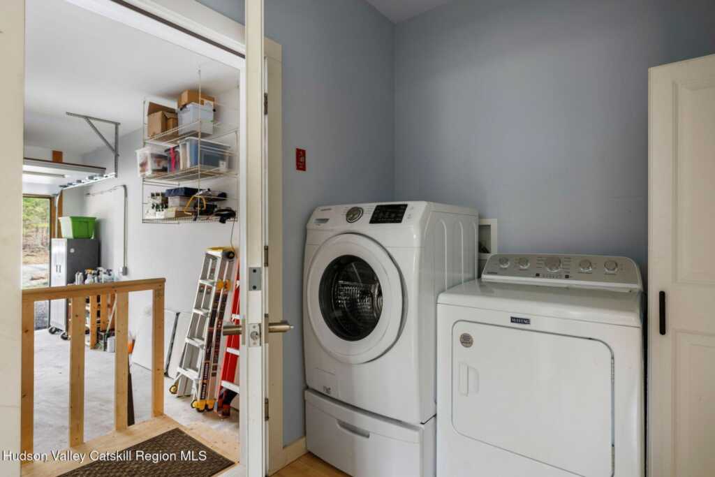 9 Chesters Place, Woodstock, NY 12498 - Photo 33 of 44