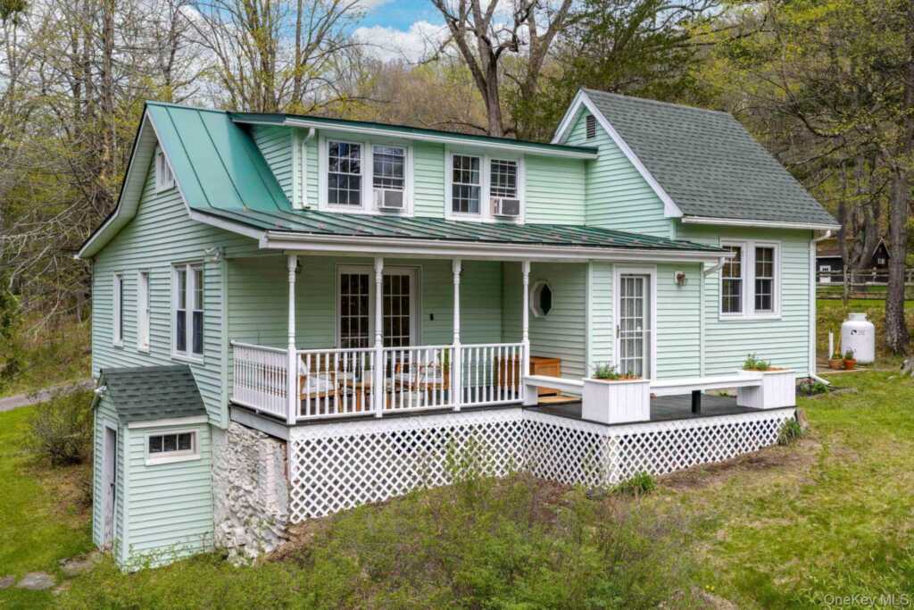 452 Mountain Road, Rosendale, NY 12440 - Photo 2 of 50