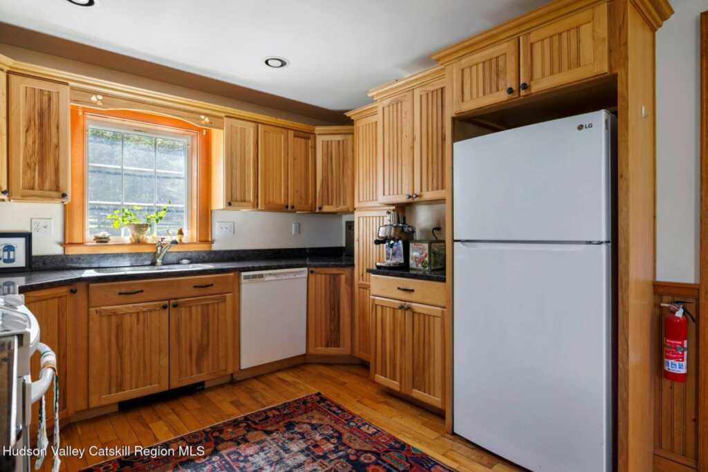 452 Mountain Road, High Falls, NY 12440 - Photo 7 of 50