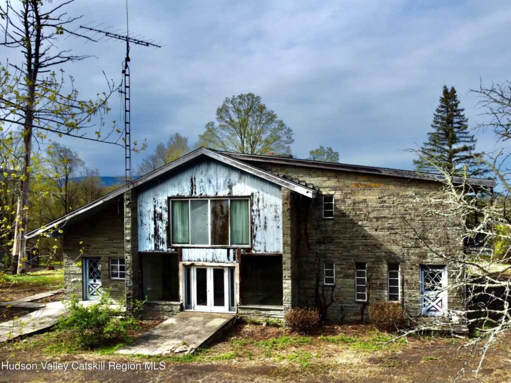 3058 New York 32, Saugerties, NY 12477 - Photo 3 of 50