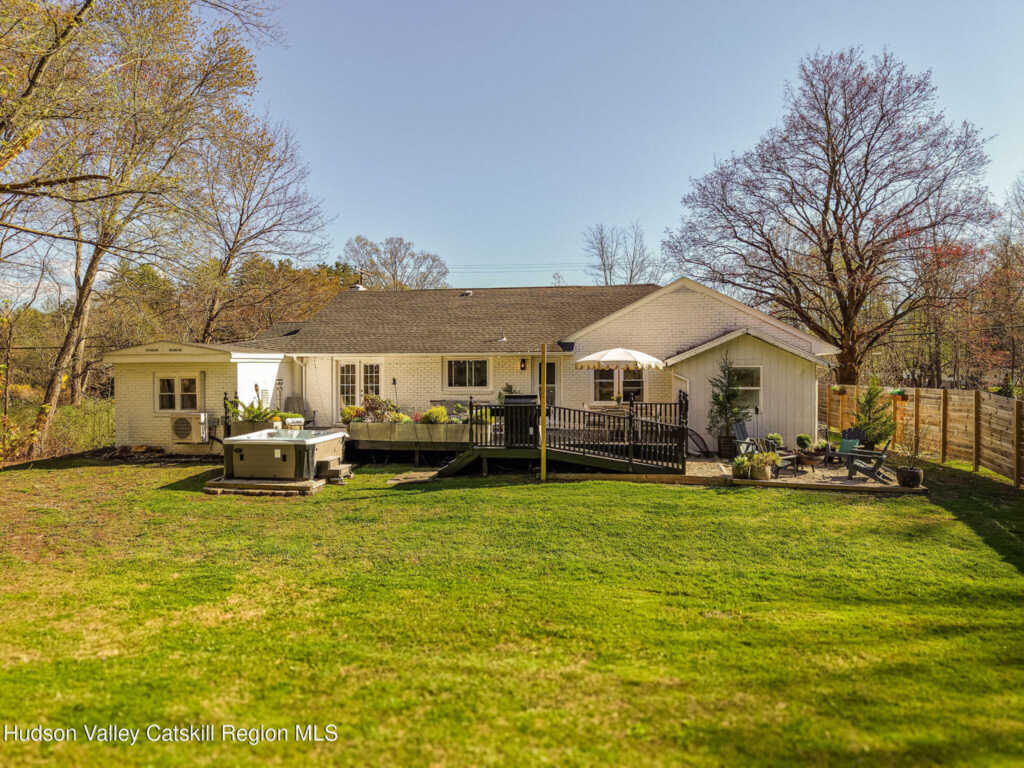 674 Glasco Turnpike, Saugerties, NY 12477 - Photo 41 of 47