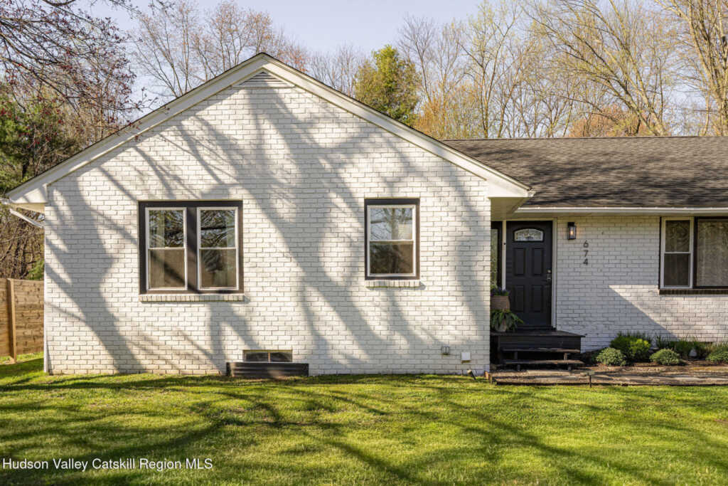674 Glasco Turnpike, Saugerties, NY 12477 - Photo 43 of 47