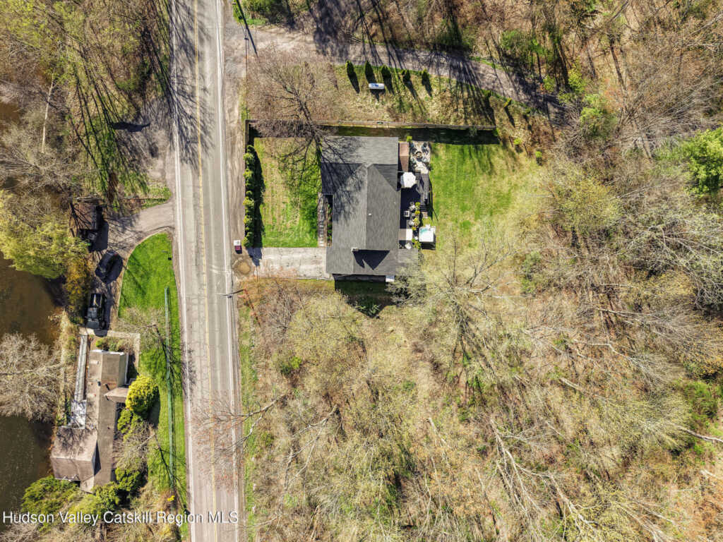 674 Glasco Turnpike, Saugerties, NY 12477 - Photo 44 of 47