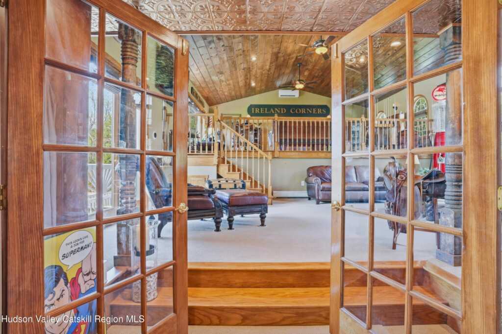 496 Mountain View Avenue, Hurley, NY 12443 - Photo 14 of 40