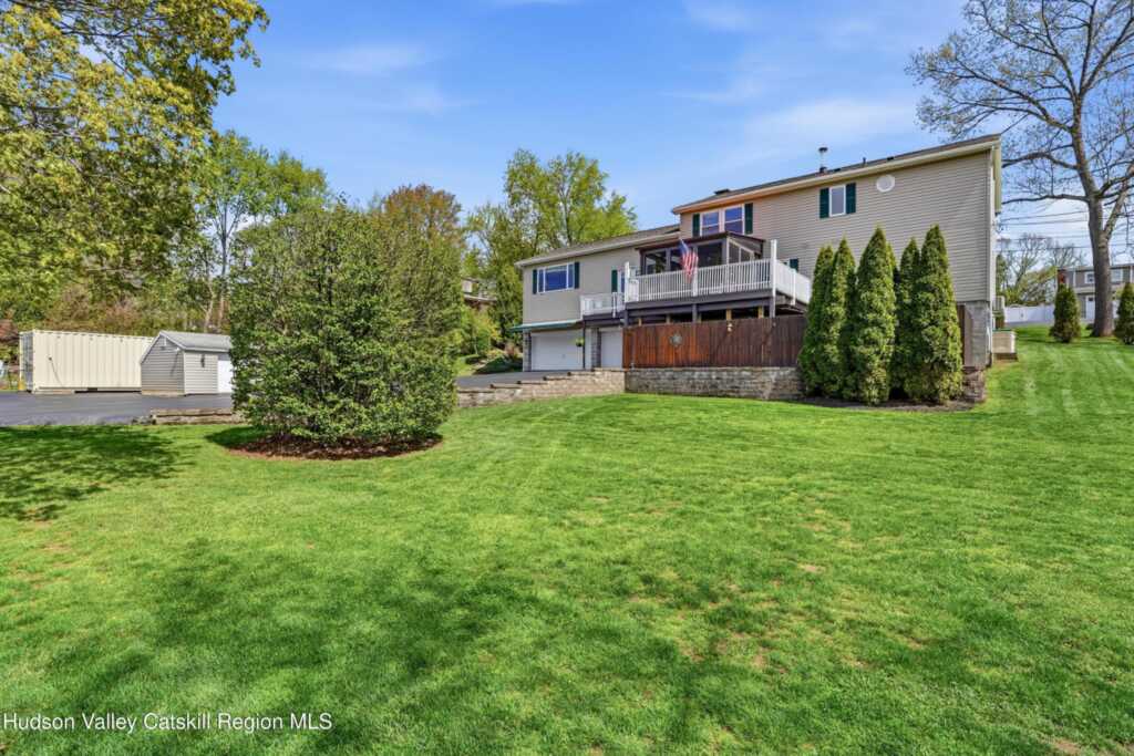 496 Mountain View Avenue, Hurley, NY 12443 - Photo 38 of 40