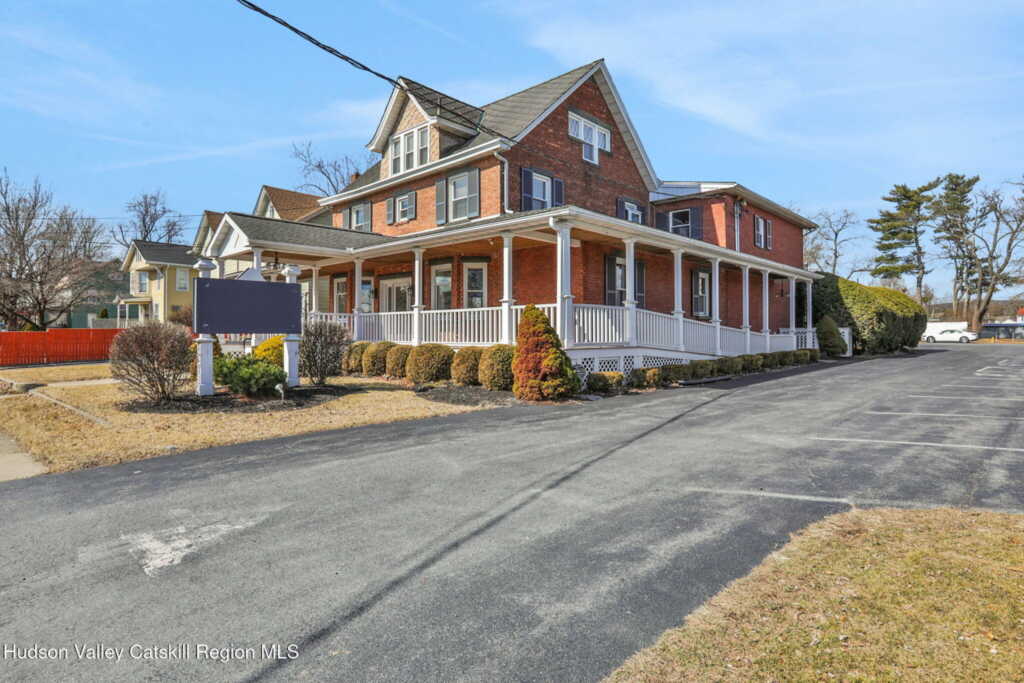 411 Albany Avenue, Kingston, NY 12401