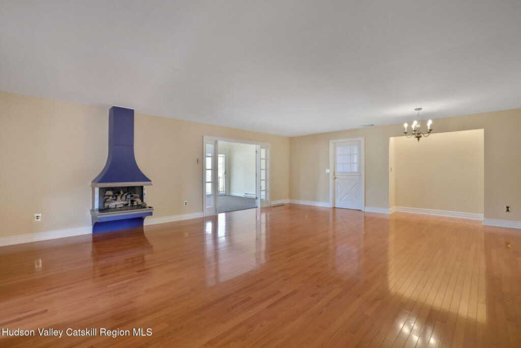 411 Albany Avenue, Kingston, NY 12401 - Photo 21 of 48
