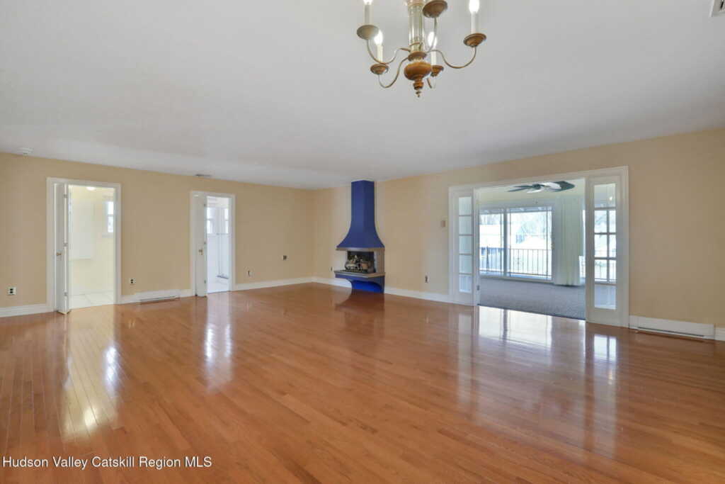 411 Albany Avenue, Kingston, NY 12401 - Photo 24 of 48