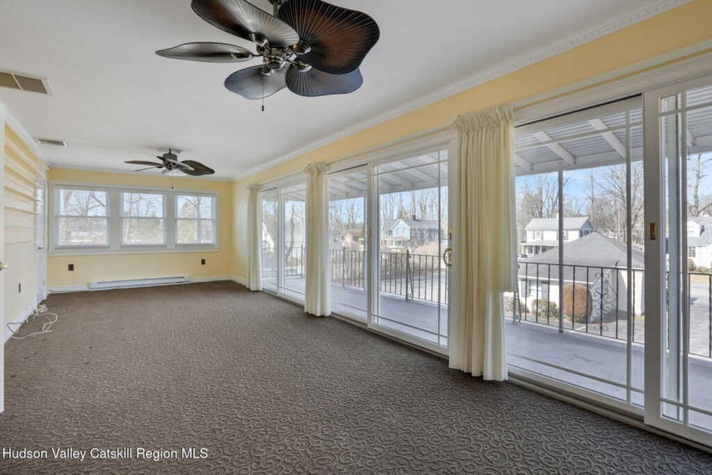 411 Albany Avenue, Kingston, NY 12401 - Photo 25 of 48