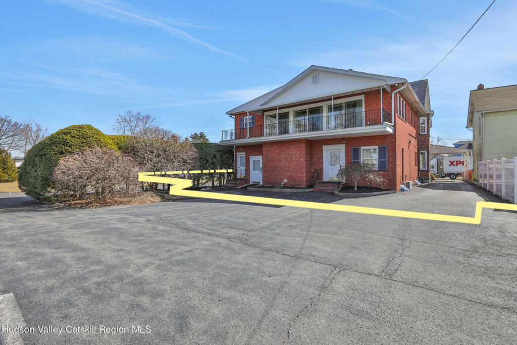 411 Albany Avenue, Kingston, NY 12401 - Photo 47 of 48