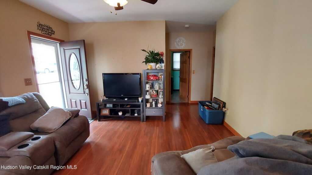22 Van Gaasbeck Street, Kingston, NY 12401 - Photo 24 of 50
