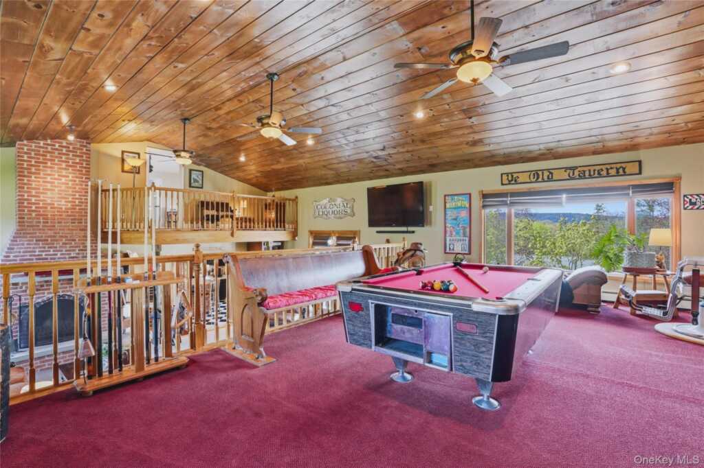 496 Mountain View Avenue, Hurley, NY 12443 - Photo 17 of 39
