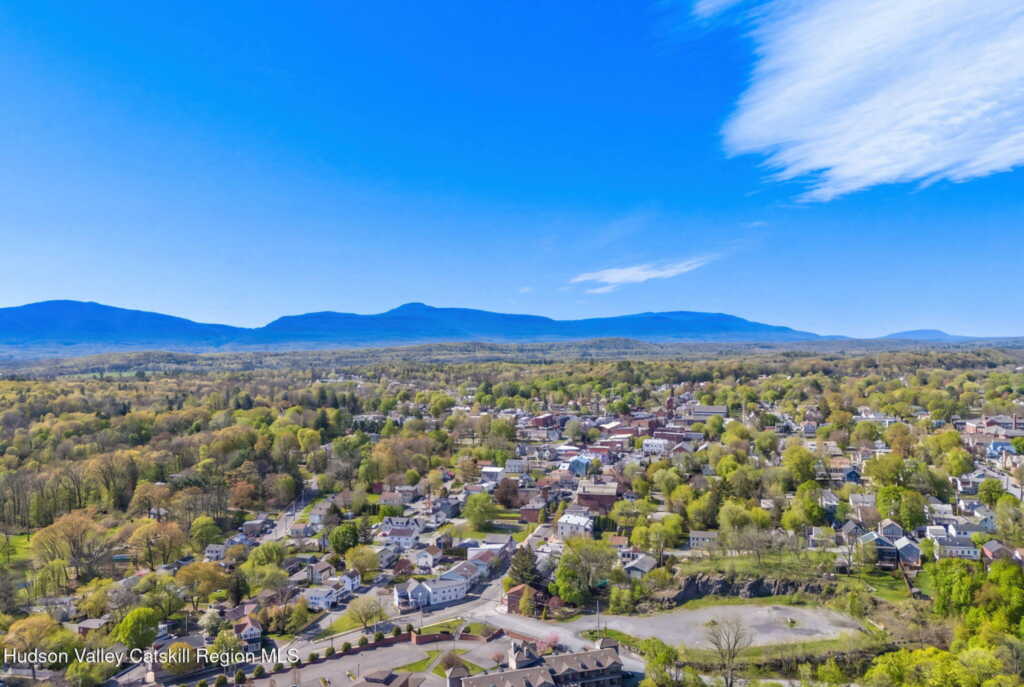 230 Partition Street, Saugerties, NY 12477 - Photo 16 of 17