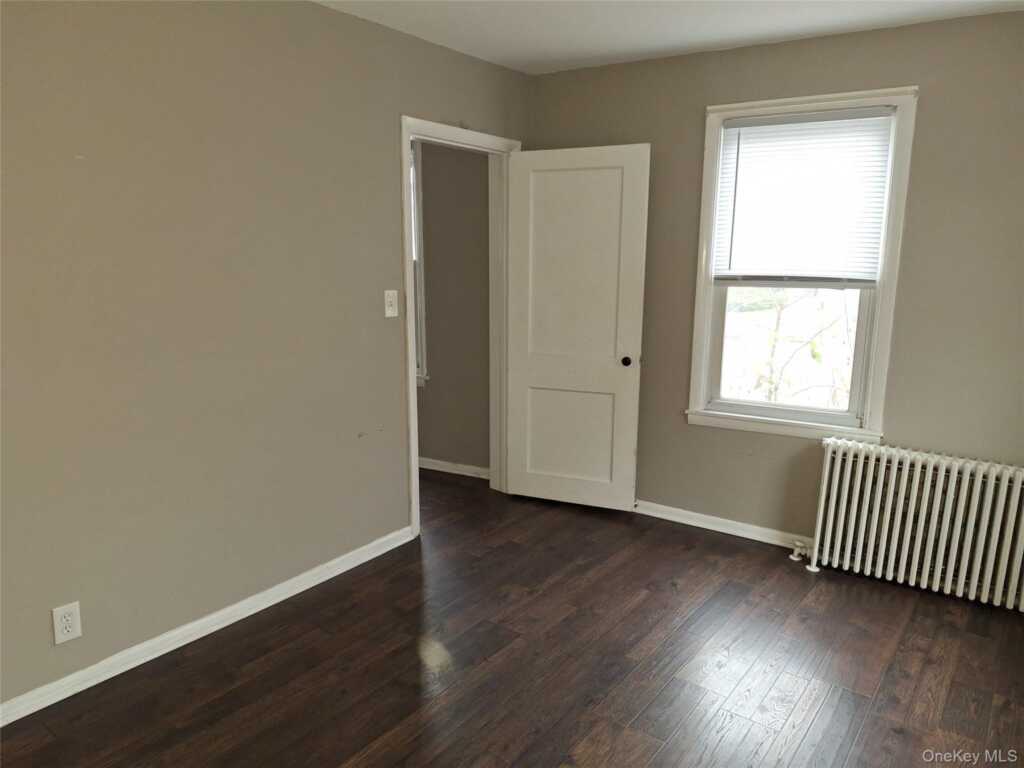343 Washington Avenue, Unit #1, Kingston, NY 12401 - Photo 4 of 9