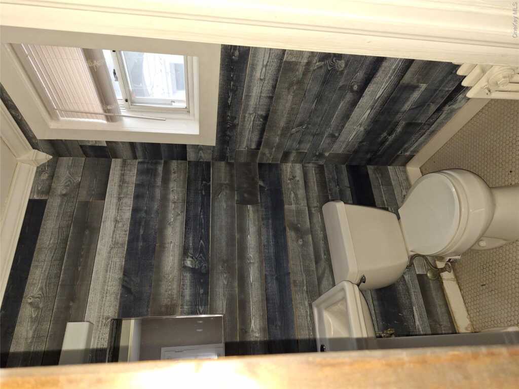 343 Washington Avenue, Unit #1, Kingston, NY 12401 - Photo 8 of 9