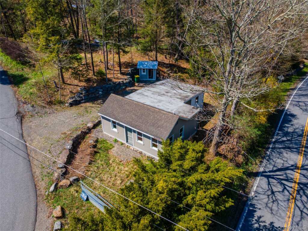 1810 Sawkill Park Road, Kingston, NY 12401 - Photo 18 of 19