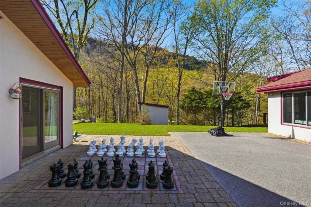 7 Marron Lane, New Paltz, NY 12561 - Photo 34 of 40
