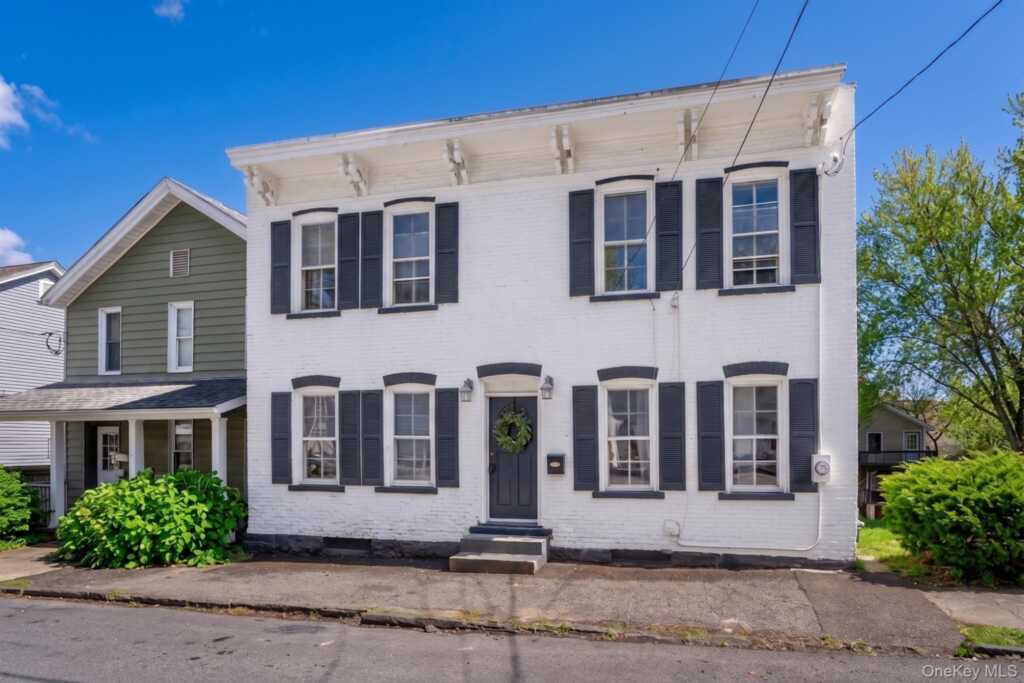 72 Hunter Street, Kingston, NY 12401 - Photo 48 of 50