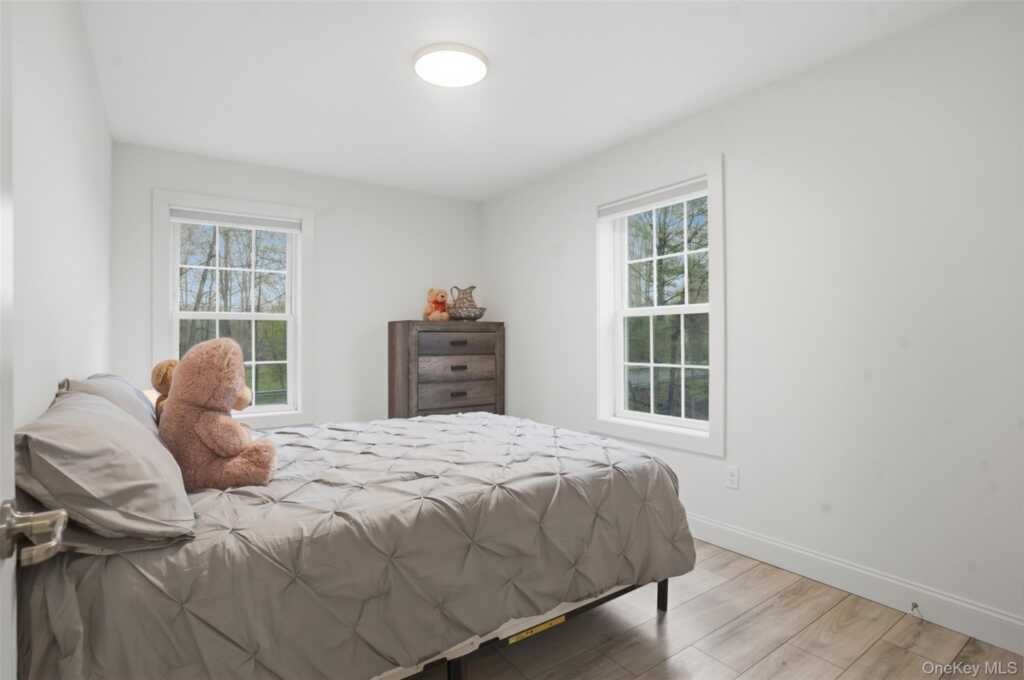 400 S Ohioville Road, New Paltz, NY 12561 - Photo 15 of 30