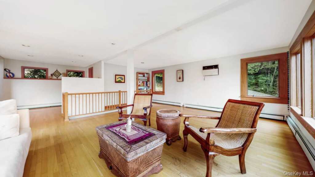 376 Abbey Road, Woodstock, NY 12457 - Photo 15 of 40