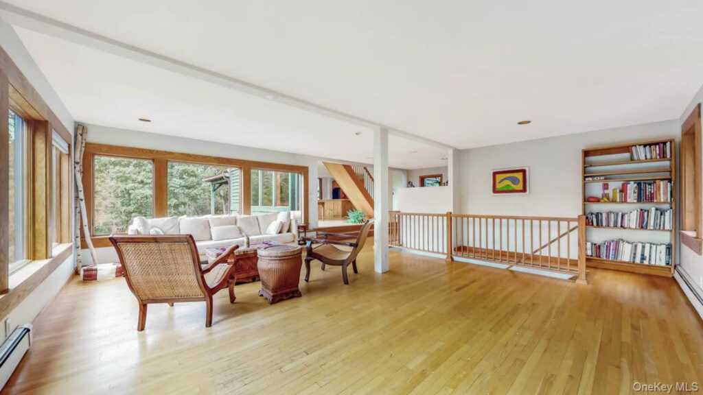 376 Abbey Road, Woodstock, NY 12457 - Photo 16 of 40
