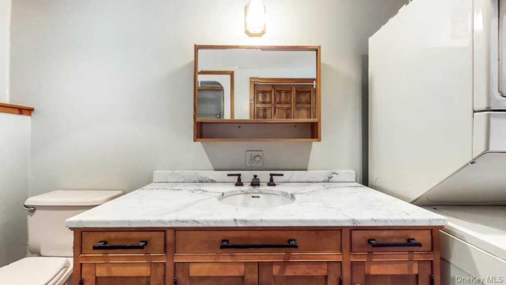376 Abbey Road, Woodstock, NY 12457 - Photo 18 of 40