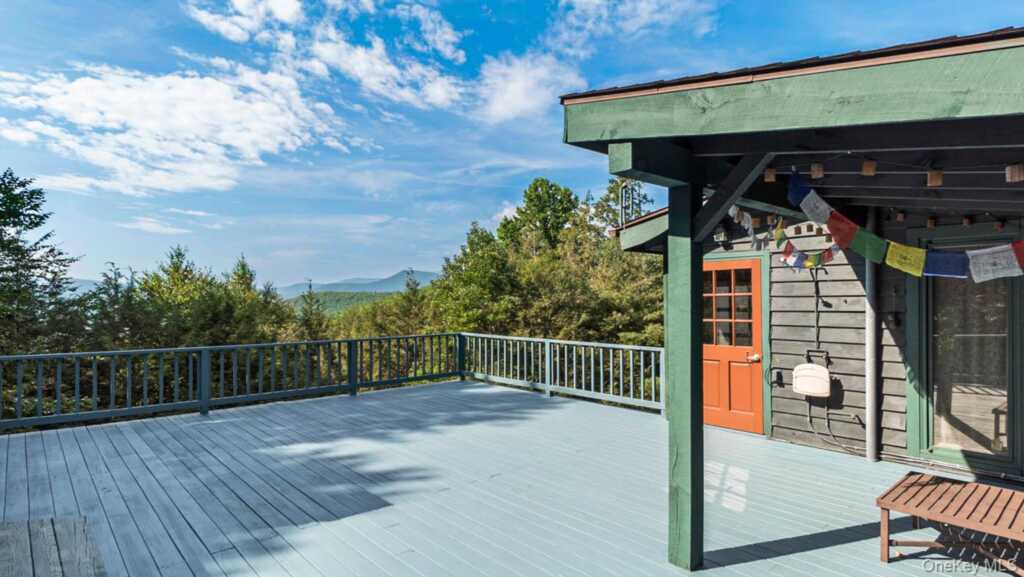 376 Abbey Road, Woodstock, NY 12457 - Photo 30 of 40