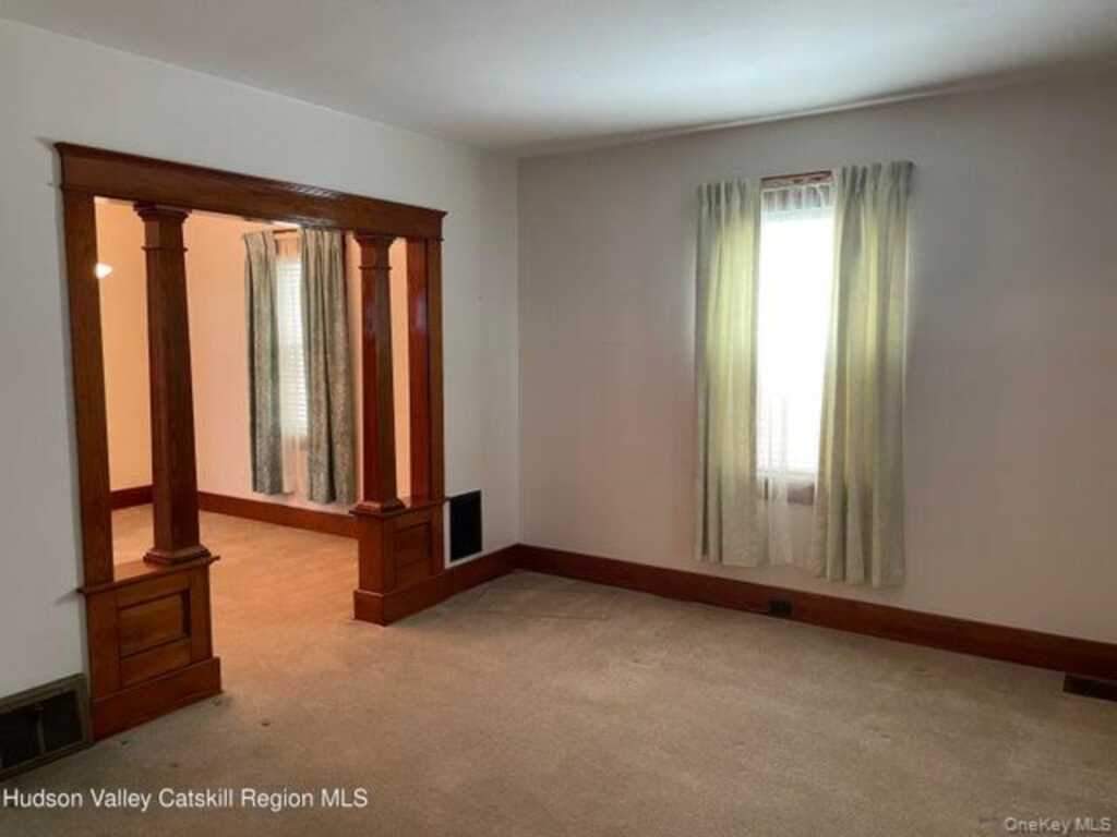 40 Jarrold Street, Kingston, NY 12401 - Photo 3 of 35