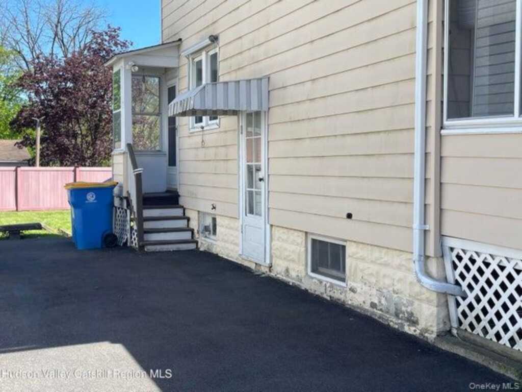 40 Jarrold Street, Kingston, NY 12401 - Photo 33 of 35