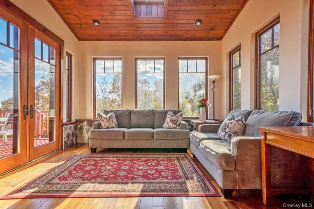 21 Ori's View Drive, Saugerties, NY 12477 - Photo 10 of 33