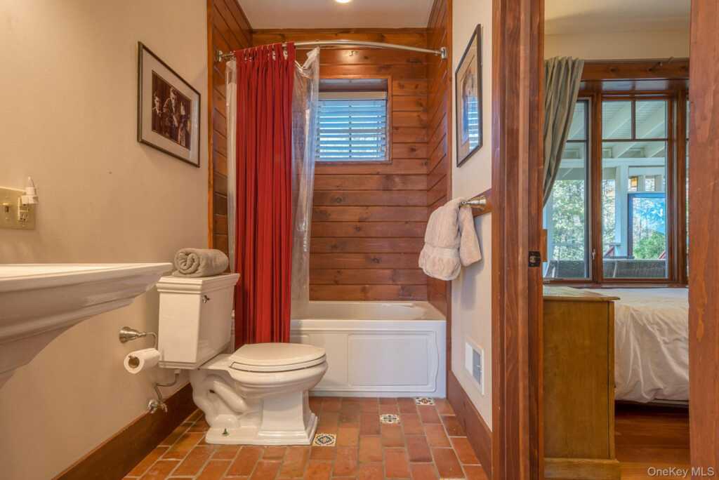 21 Ori's View Drive, Saugerties, NY 12477 - Photo 19 of 33