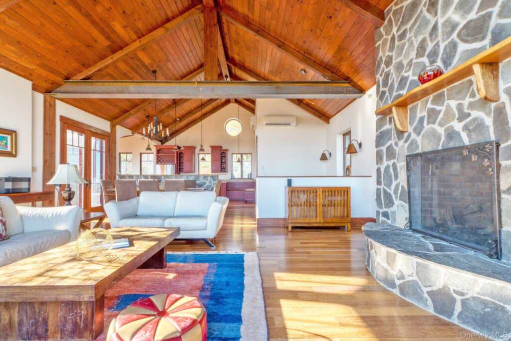 21 Ori's View Drive, Saugerties, NY 12477 - Photo 4 of 33