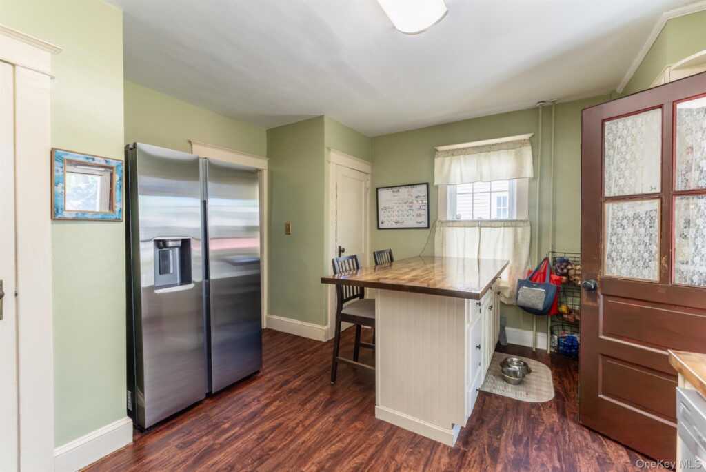 102 Emerson Street, Kingston, NY 12401 - Photo 25 of 50