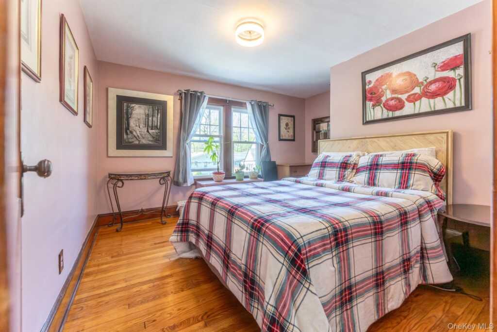 102 Emerson Street, Kingston, NY 12401 - Photo 37 of 50