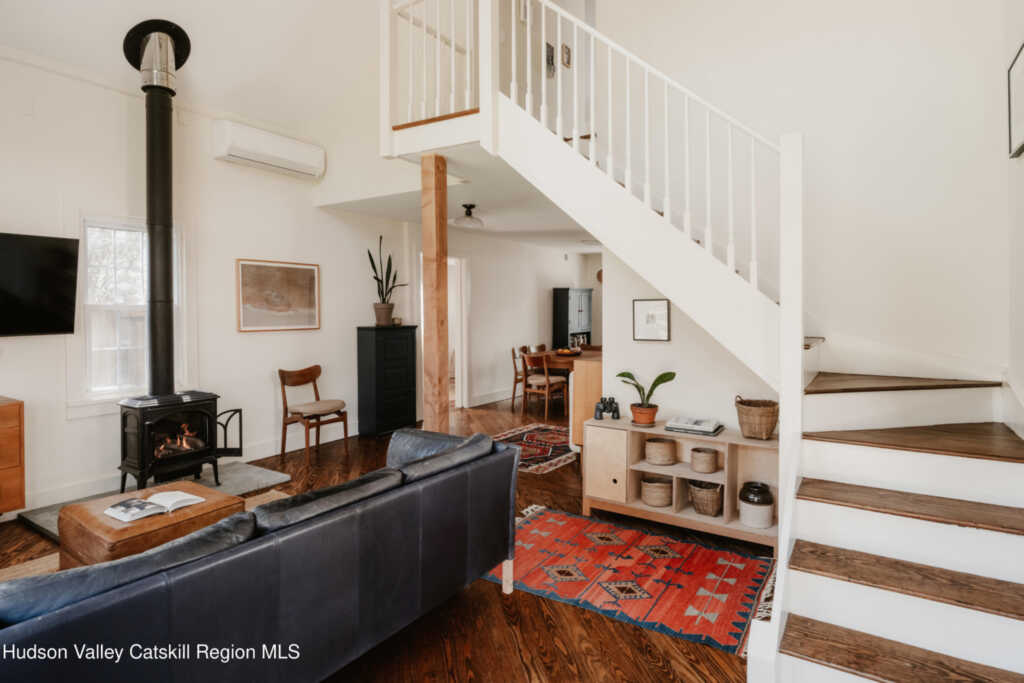 203 Reynolds Road, Woodstock, NY 12498 - Photo 5 of 34